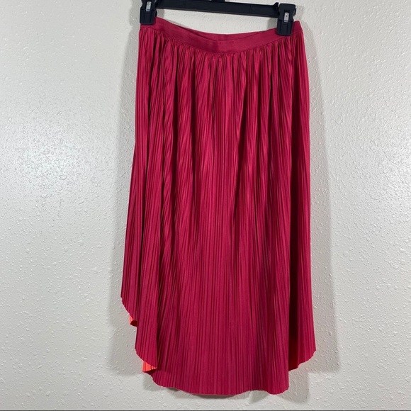 NWOT High Low Skirt M Reversible Pleated Skirt - Picture 2 of 7